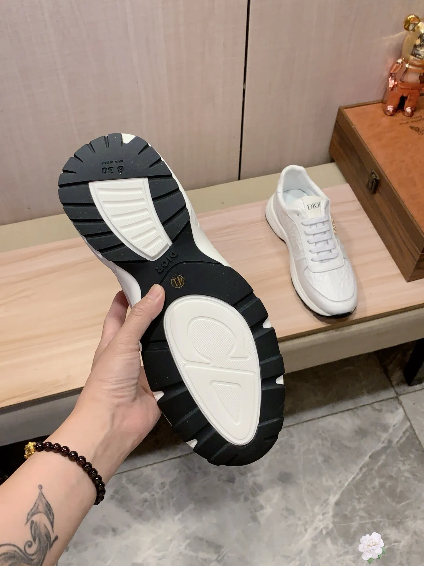 Men's Men's Shoes💰460💰💰🎩🎩[Lightning][Lightning] "Dior DIOR*" The latest and most popular casual shoes, top brand [seduce] luxury~purchase, top~quality. [Strong] The upper is made of imported breathable cowhide with material ➕ breathable sheepskin feet (•) and fine workmanship. The original stylish and stylish soft rubber wear-resistant and non-slip outsole is light and comfortable on the feet. The real thing looks better when photographed in person. No. 0121: Code: 38-44, 3️⃣ colors selected